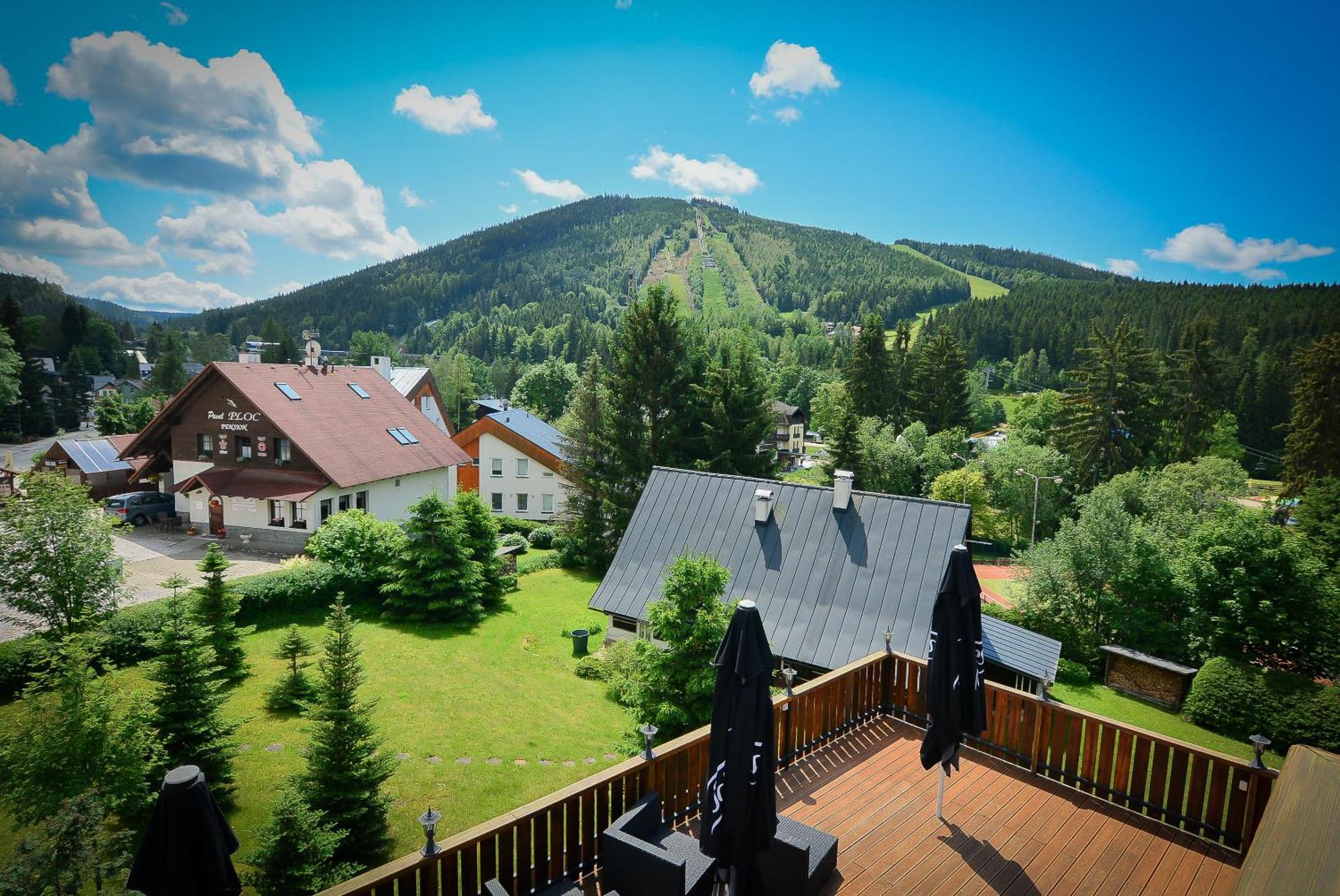 Hotel Friuli Harrachov Kültér fotó