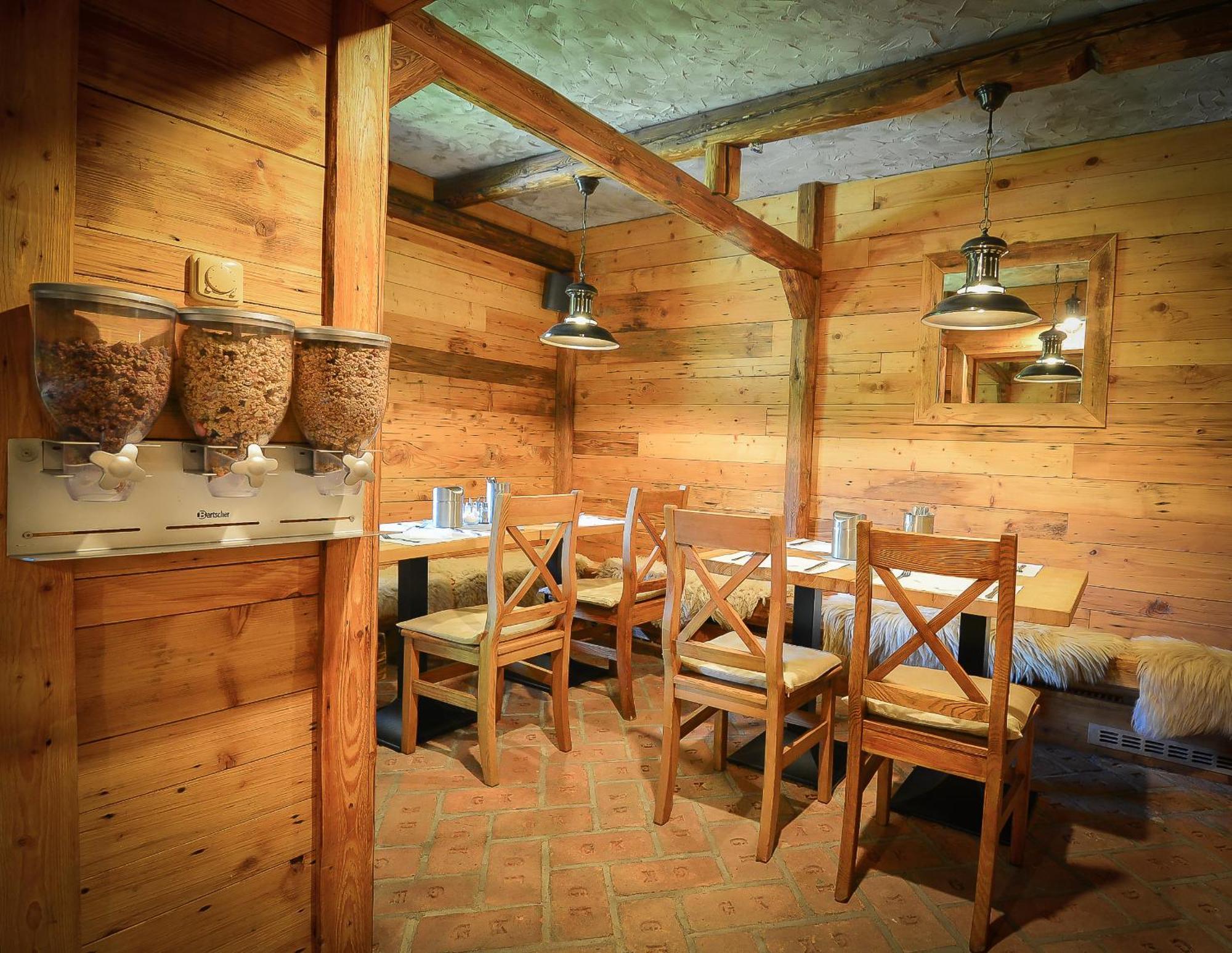Hotel Friuli Harrachov Kültér fotó
